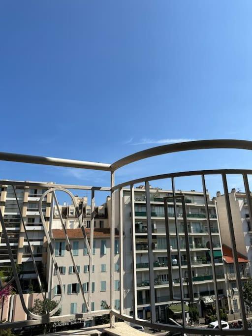 Appartement Avec 4 Chambres Doubles - Proche De La Mer, Des Transports Et De La Promenade Des Anglais นีซ ภายนอก รูปภาพ