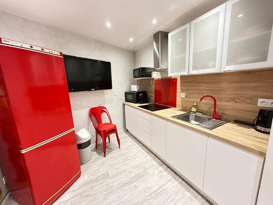 Appartement Avec 4 Chambres Doubles - Proche De La Mer, Des Transports Et De La Promenade Des Anglais นีซ ภายนอก รูปภาพ