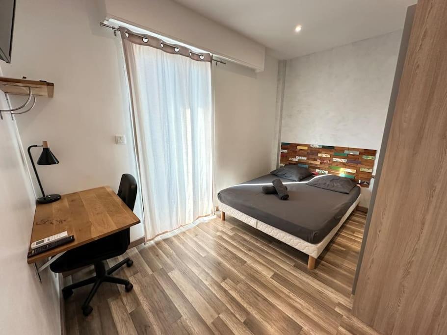 Appartement Avec 4 Chambres Doubles - Proche De La Mer, Des Transports Et De La Promenade Des Anglais นีซ ภายนอก รูปภาพ