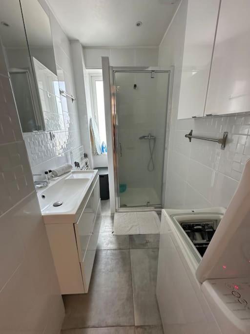 Appartement Avec 4 Chambres Doubles - Proche De La Mer, Des Transports Et De La Promenade Des Anglais นีซ ภายนอก รูปภาพ