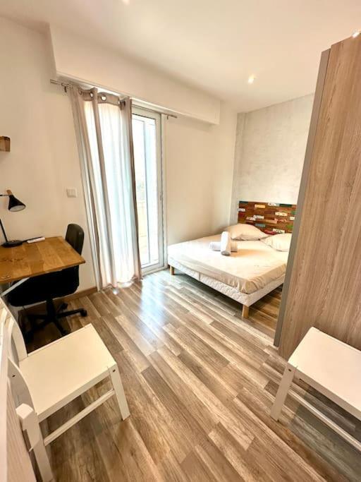 Appartement Avec 4 Chambres Doubles - Proche De La Mer, Des Transports Et De La Promenade Des Anglais นีซ ภายนอก รูปภาพ